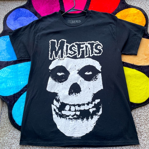 Vintage Large “misfit” T shirt - Picture 1 of 3